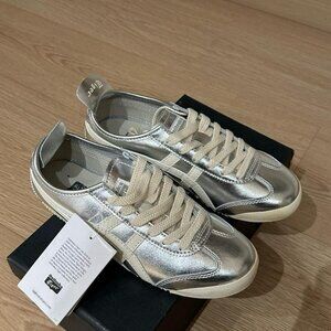 New Onitsuka Tiger Mexico 66 ASICS Sneaker Shoes in Silver Metallic